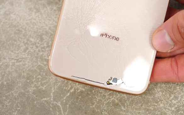 iphonex的全面屏幕容易碎吗,碎屏保修吗?iphonex碎屏维修费用多少?